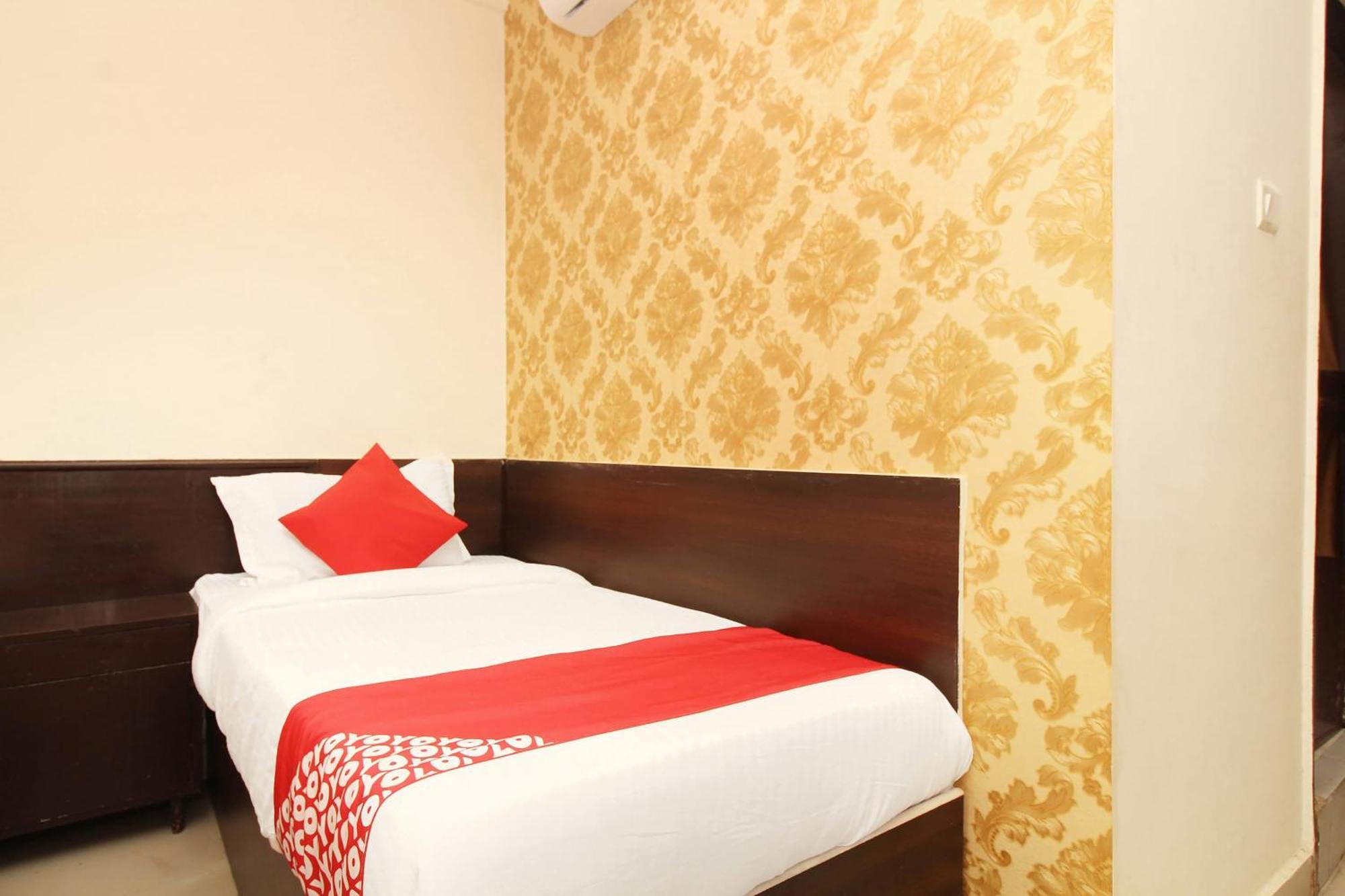 Hotel O Vasundhara Guest House Near Tankbund Secundurabad Zewnętrze zdjęcie
