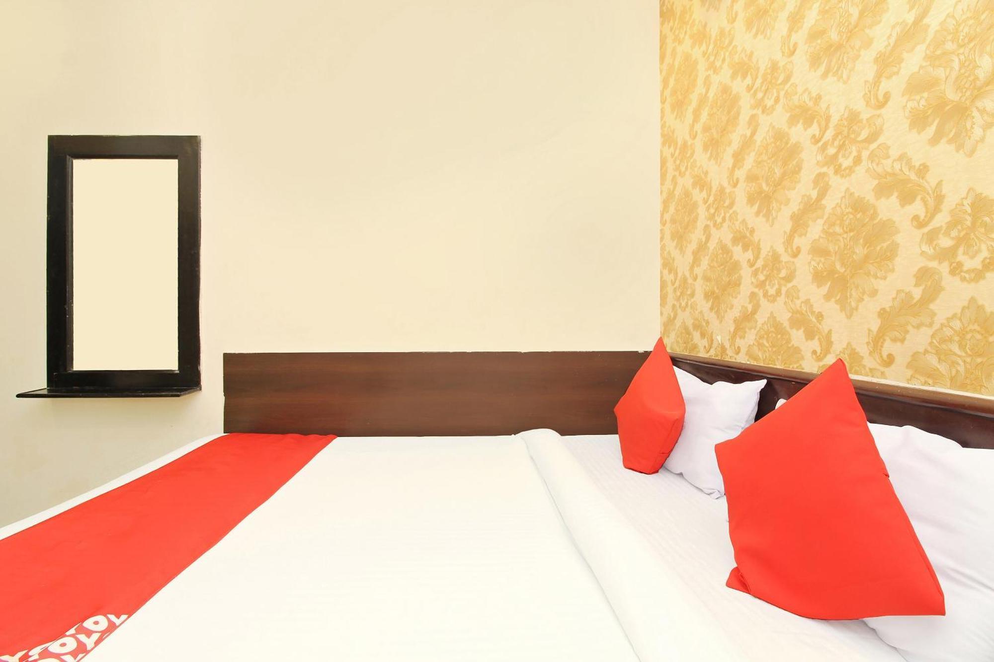 Hotel O Vasundhara Guest House Near Tankbund Secundurabad Zewnętrze zdjęcie
